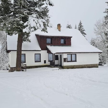 Penzion Na Mytinach Гаррахов Экстерьер фото